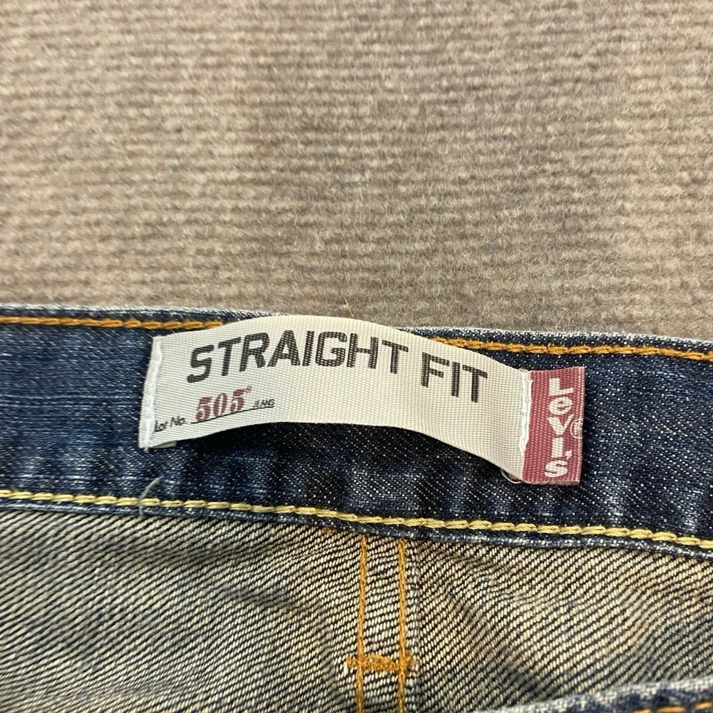 vtg Levis 505 Jeans Mens Fits 40x30 Straight Distressed‎ Denim 90's y2k Faded